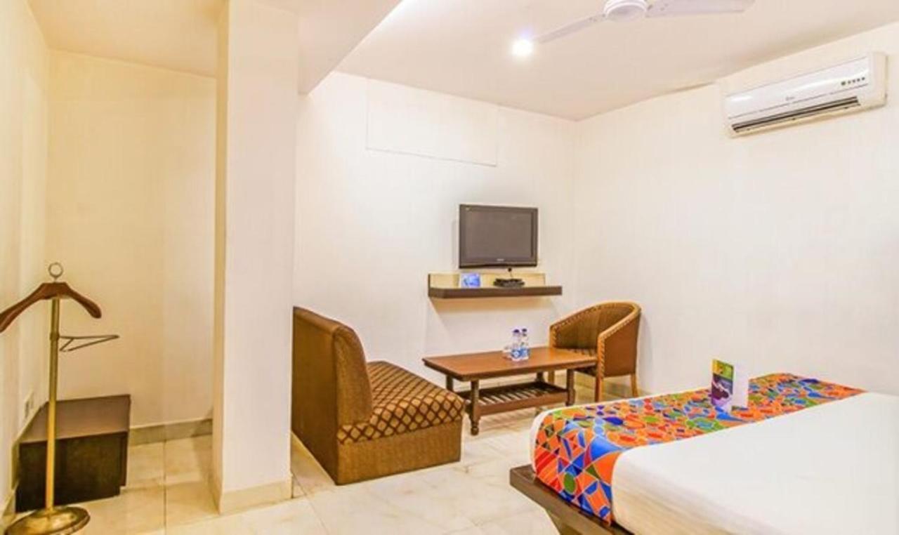 Fabhotel Oakwey Inn - Indiranagar Bangalore Esterno foto