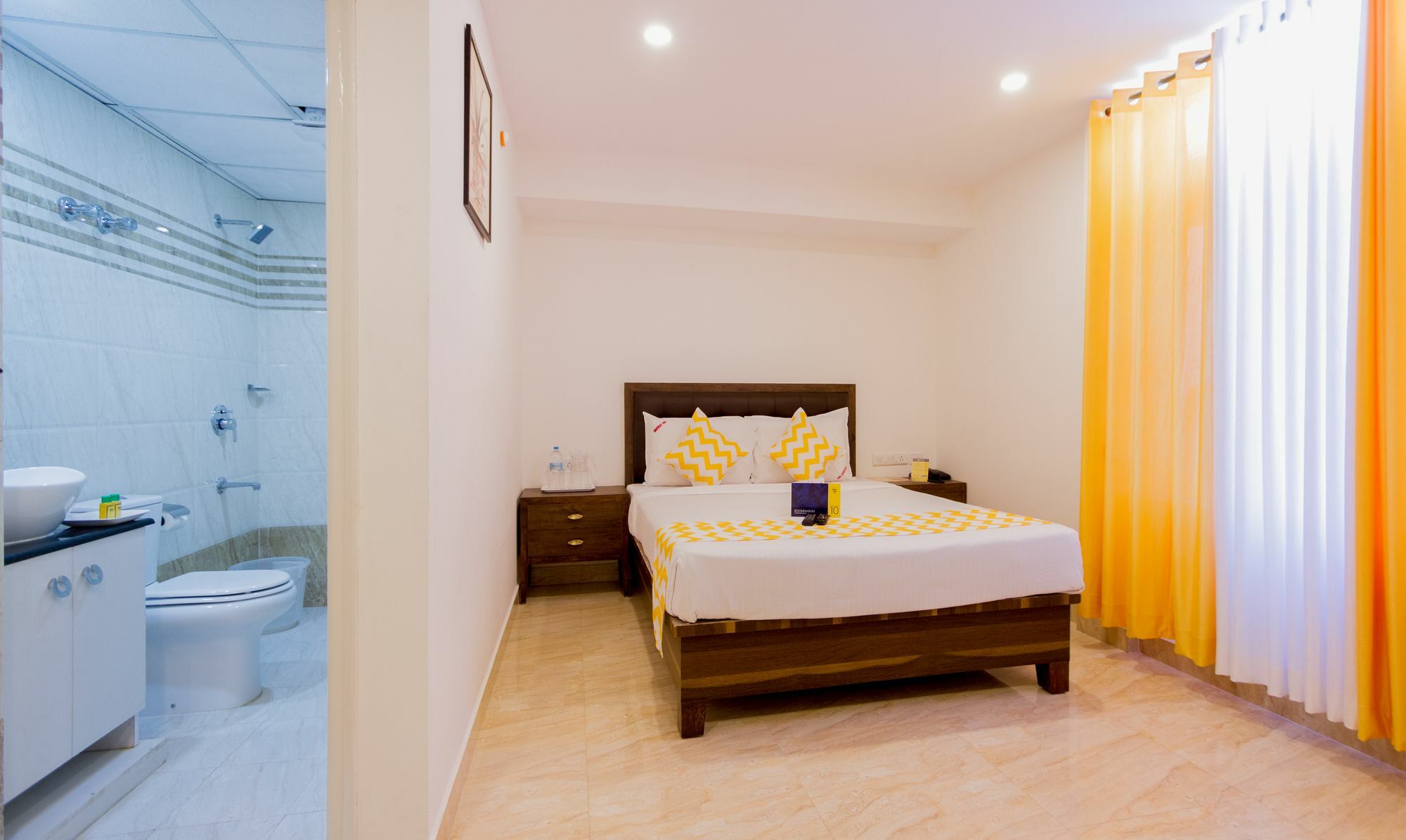 Fabhotel Oakwey Inn - Indiranagar Bangalore Esterno foto
