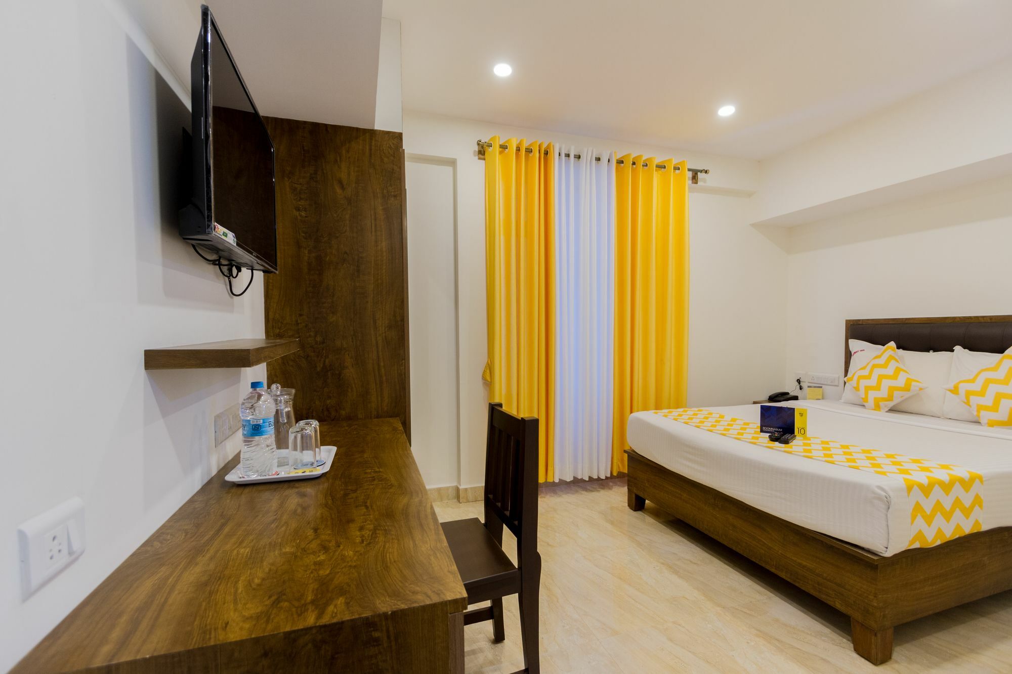 Fabhotel Oakwey Inn - Indiranagar Bangalore Esterno foto