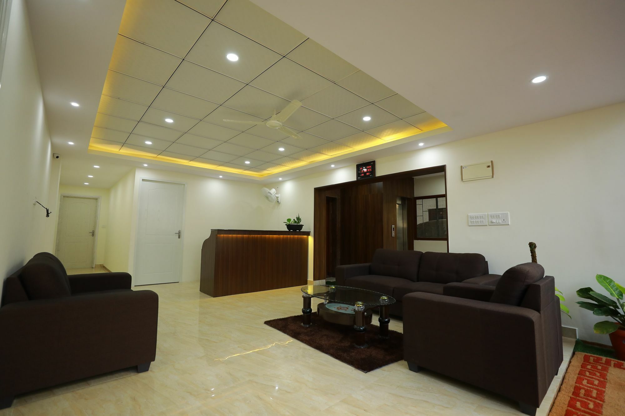 Fabhotel Oakwey Inn - Indiranagar Bangalore Esterno foto